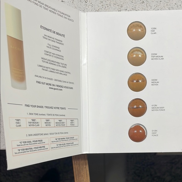 Gucci Tan Foundation for a Flawless Finish - Picture 1 of 4